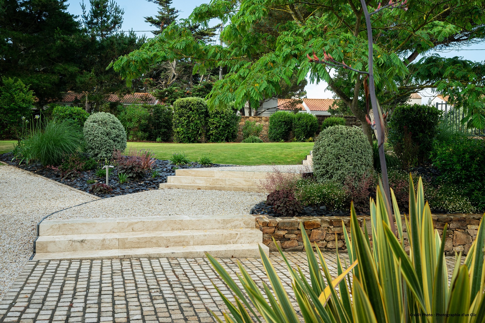 ID Jardin, votre créateur de jardin situé à Olonne sur mer en Vendée.