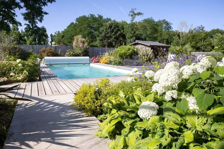 Réalisation projet Haut en couleur par ID Jardin aux Sables d’Olonne