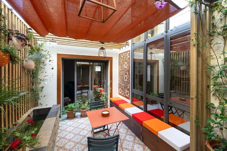 Réalisation d'un aménagement de patio par id jardin paysagiste aux Sables d'Olonne